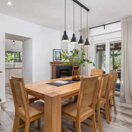 Villa Modern Susanj With Outdoor Pool In