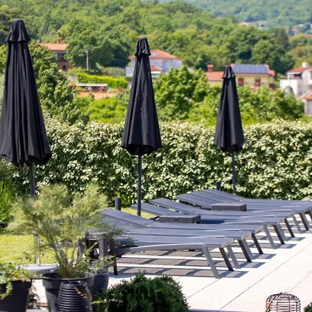 Modern Susanj With Outdoor Pool In Vila *