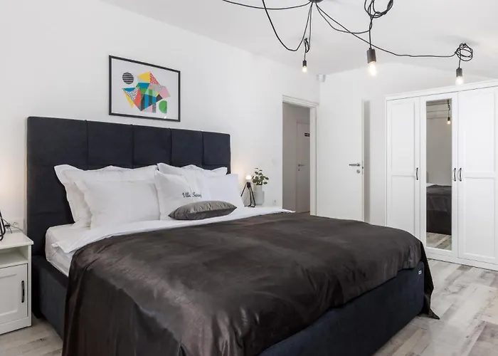 Вилла Modern Susanj With Outdoor Pool In