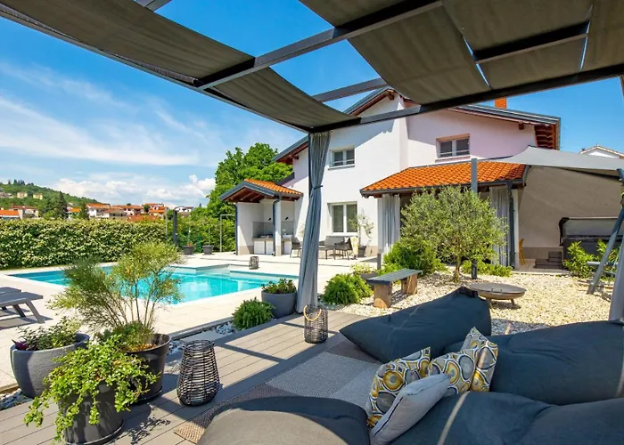 Villa Modern Susanj With Outdoor Pool In Opatija