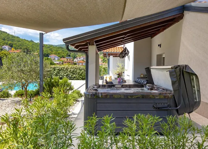 Modern Susanj With Outdoor Pool In * Opatija